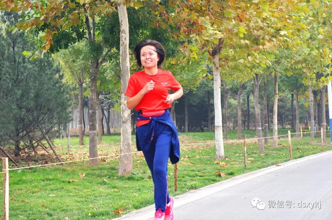 河北橡一科技举办首届健步走活动(图6)